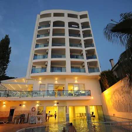 Coastlight Otel 4*