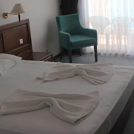 Otel Coastlight 4*